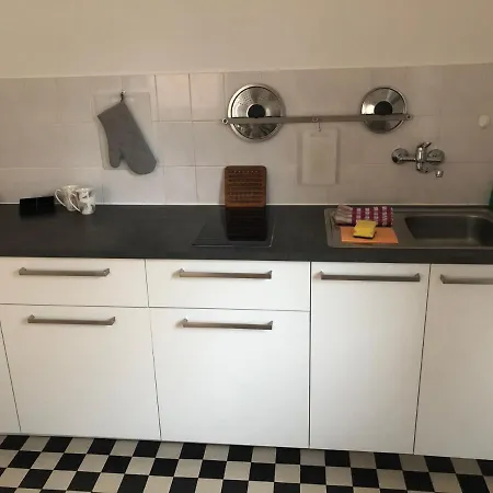Modern Apartment *